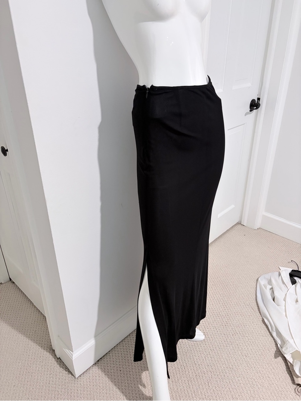 VINTAGE D&G DOLCE & GABBANA BLACK ASYMMETRICAL MAXI SKIRT 26/40